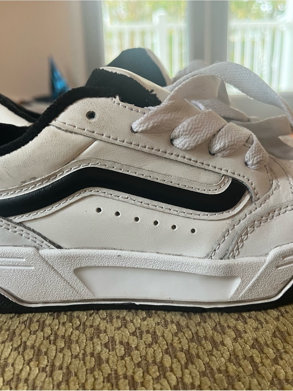 New Vans Kids White and Black Low-Top Sneakers